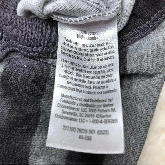 Gerber Onesie Diaper Shirt Black & Grey Striped Size Newborn - Picture 11 of 16